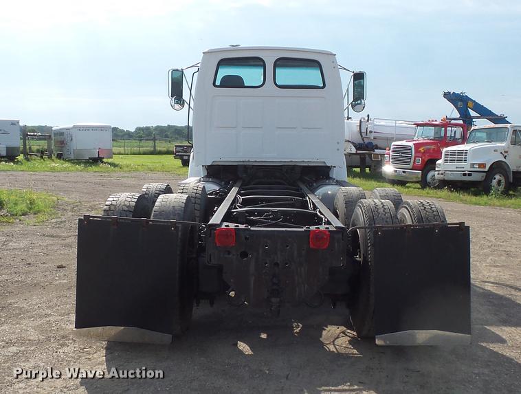 image for item DV9408 2000 Sterling L-Line truck cab and chassis