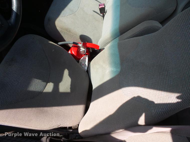 image for item DV9408 2000 Sterling L-Line truck cab and chassis