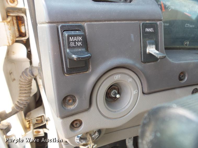 image for item DV9408 2000 Sterling L-Line truck cab and chassis