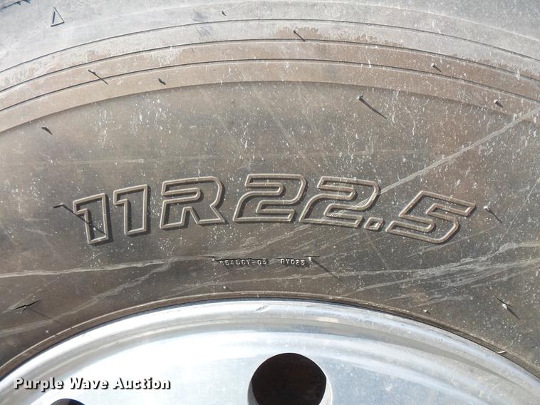 image for item DV9408 2000 Sterling L-Line truck cab and chassis