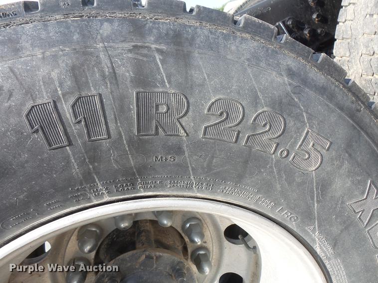 image for item DV9408 2000 Sterling L-Line truck cab and chassis