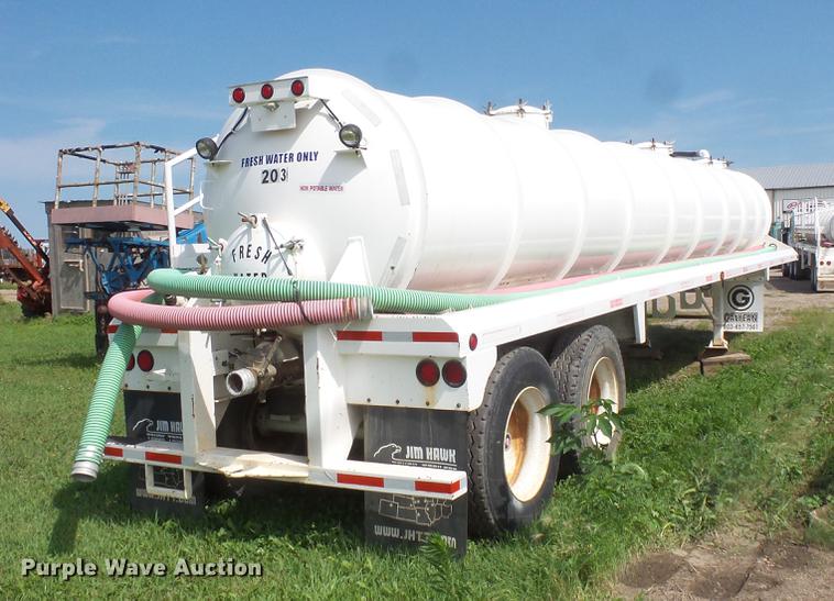 image for item DV9414 2011 Galyean 130 BBL vacuum trailer