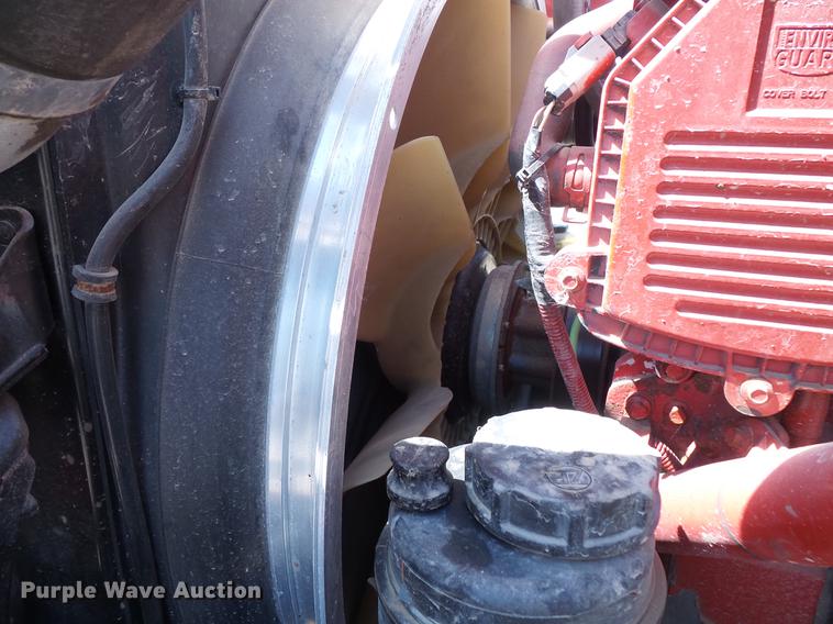 image for item DV9415 2009 Volvo VN semi truck