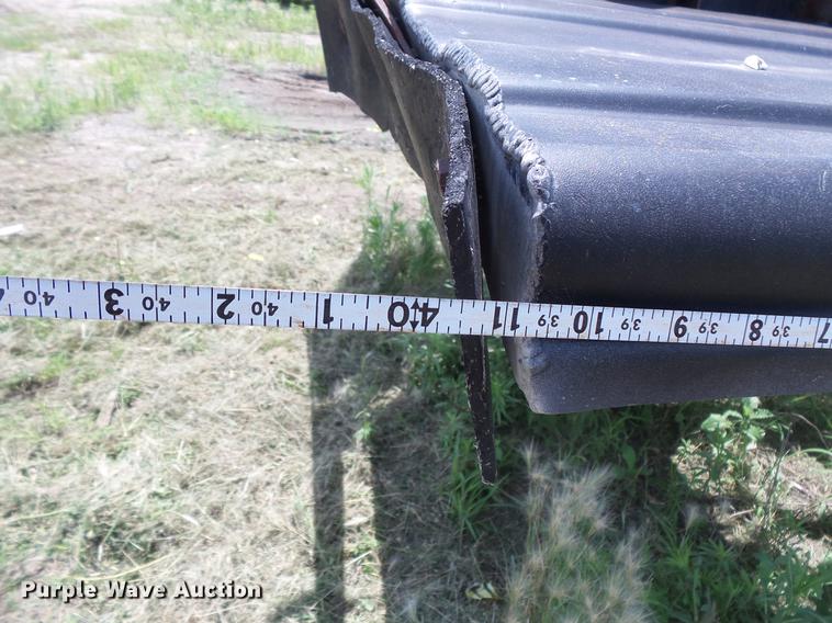 image for item DV9418 1975 Fruehauf dry bulk tank trailer