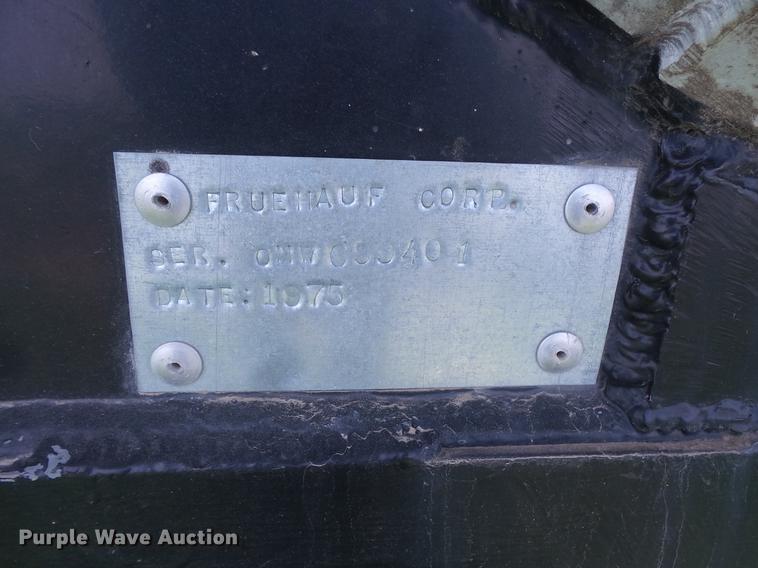 image for item DV9418 1975 Fruehauf dry bulk tank trailer