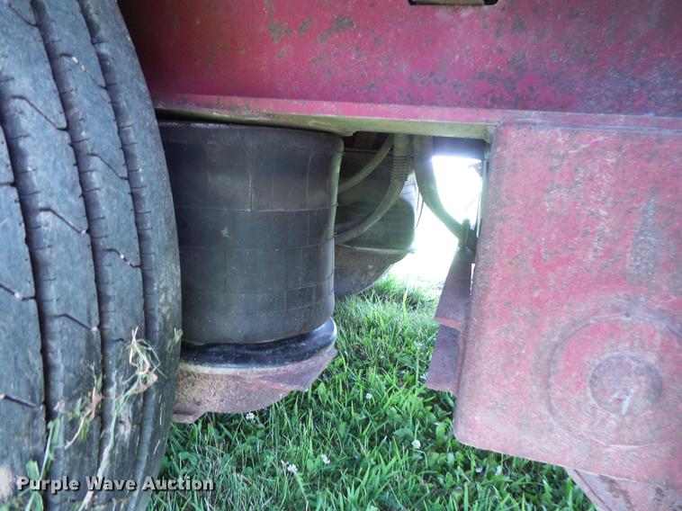 image for item DV9420 1996 Trail King TK70MG-482 double drop deck equipment trailer