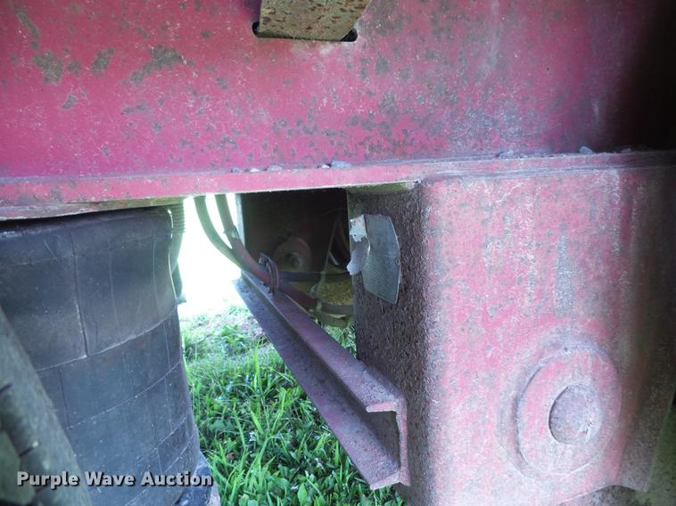 image for item DV9420 1996 Trail King TK70MG-482 double drop deck equipment trailer