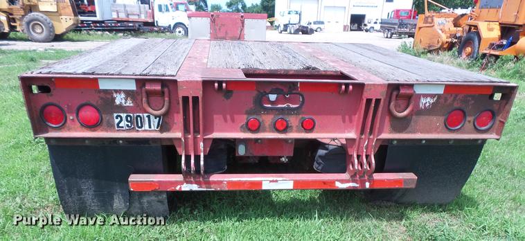 image for item DV9420 1996 Trail King TK70MG-482 double drop deck equipment trailer