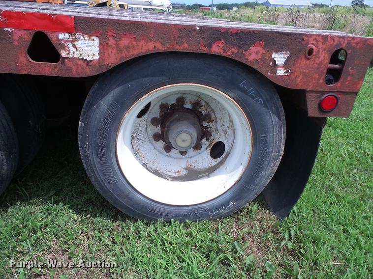 image for item DV9420 1996 Trail King TK70MG-482 double drop deck equipment trailer