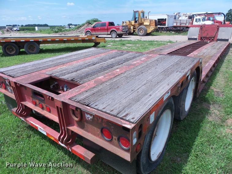 image for item DV9420 1996 Trail King TK70MG-482 double drop deck equipment trailer
