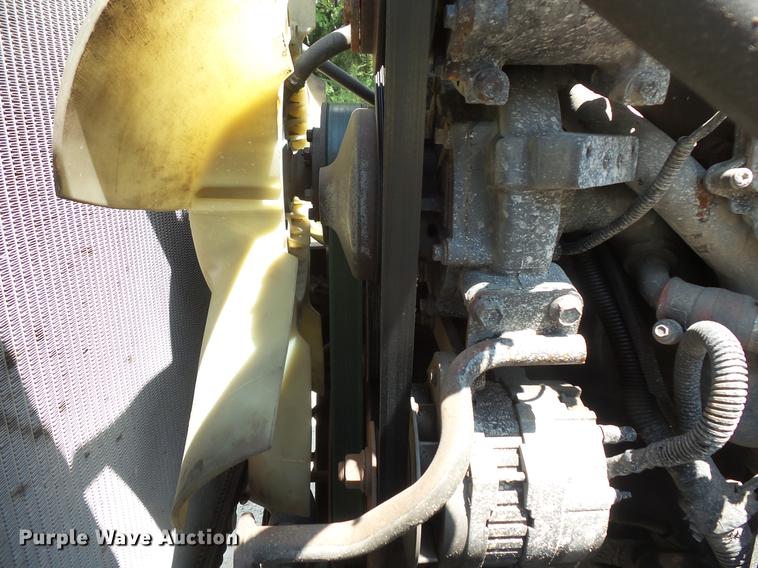 image for item DV9445 2005 Mack CXN613 semi truck