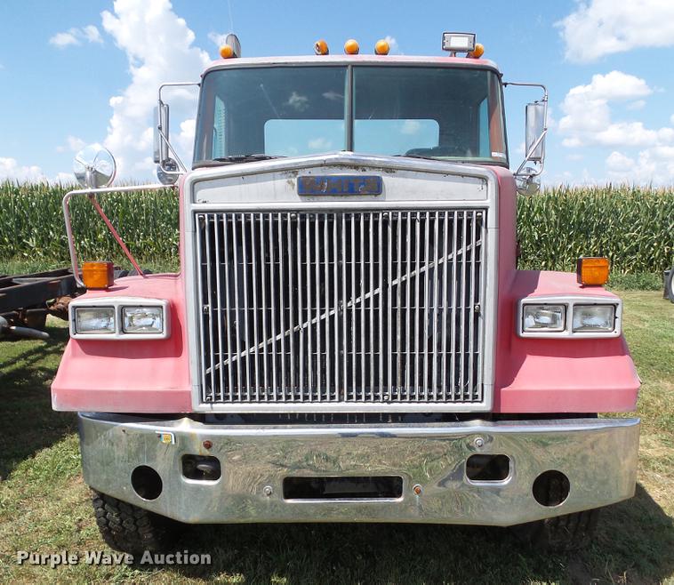 image for item DZ9053 1984 White WCM semi truck