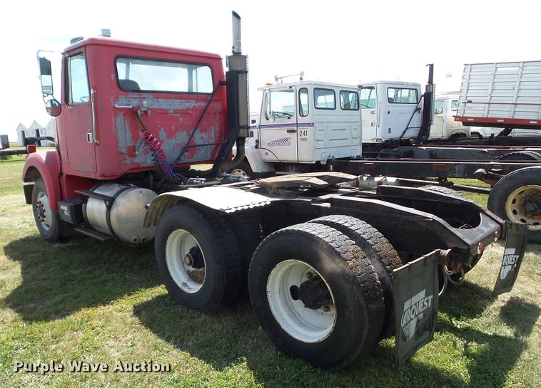 image for item DZ9053 1984 White WCM semi truck
