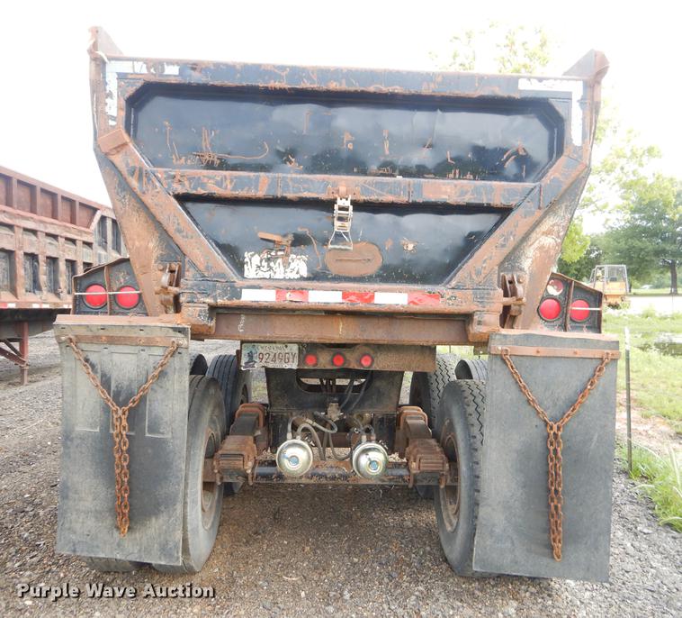 image for item EK9595 1997 Ranch end dump trailer