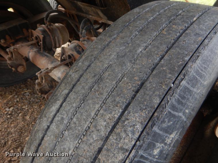 image for item EK9595 1997 Ranch end dump trailer