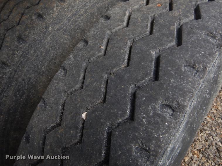 image for item EK9595 1997 Ranch end dump trailer