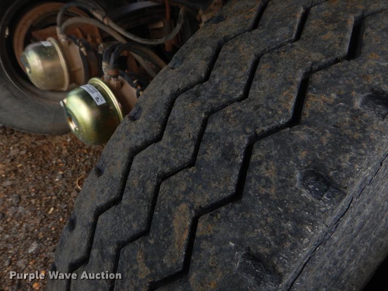 image for item EK9595 1997 Ranch end dump trailer