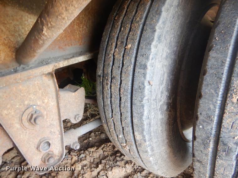 image for item EK9597 1988 Atoka equipment trailer