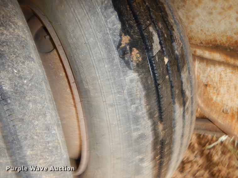 image for item EK9597 1988 Atoka equipment trailer