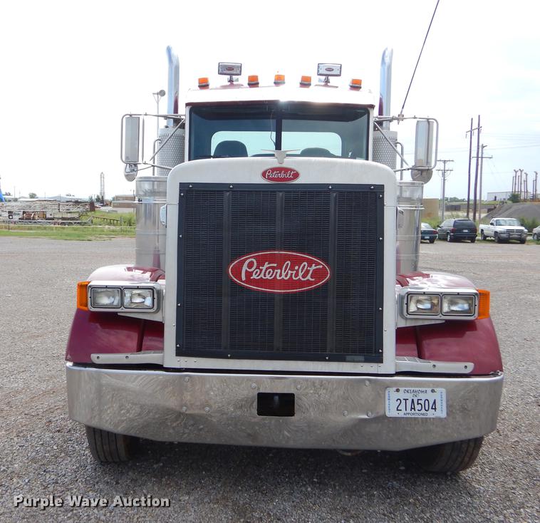 image for item EK9618 2005 Peterbilt 379 semi truck