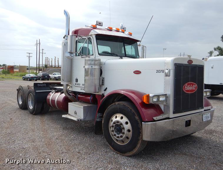 image for item EK9618 2005 Peterbilt 379 semi truck