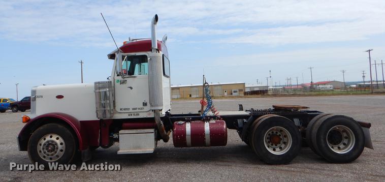 image for item EK9618 2005 Peterbilt 379 semi truck