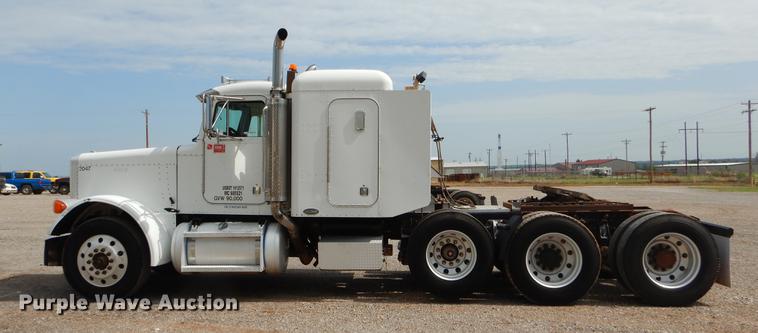 image for item EK9619 2004 Peterbilt 379 semi truck