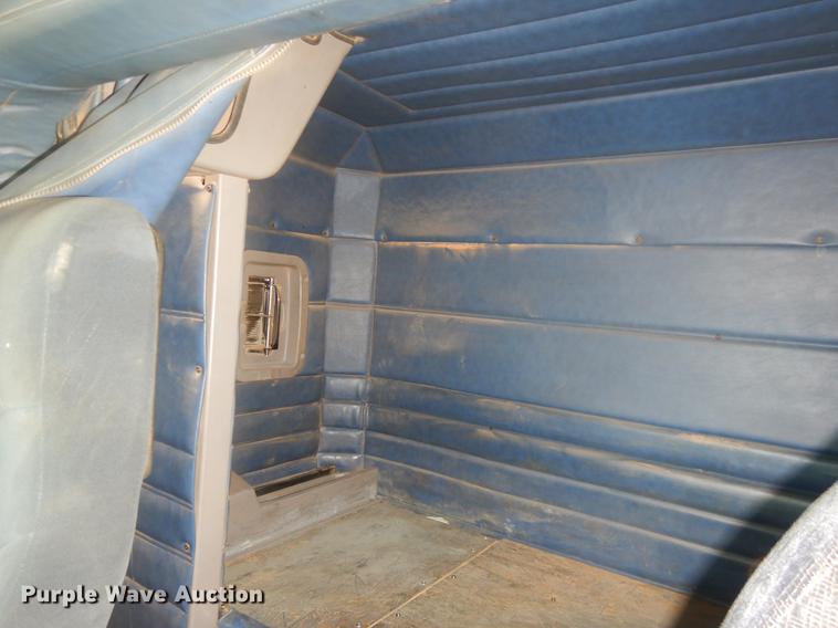 image for item EK9619 2004 Peterbilt 379 semi truck