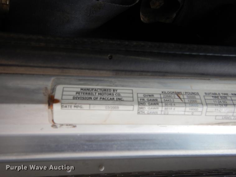 image for item EK9619 2004 Peterbilt 379 semi truck