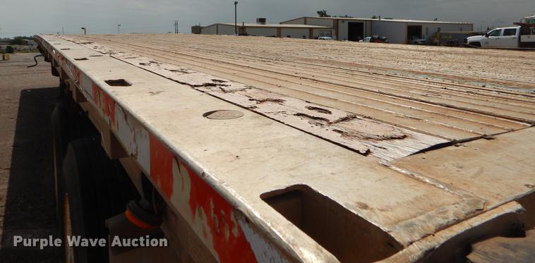 image for item EK9620 1999 Wilson CF-900 flatbed trailer
