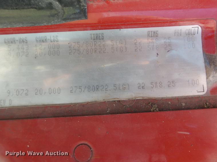 image for item EN9580 2003 Freightliner Century Class semi truck