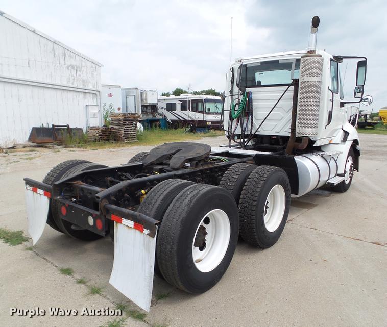 image for item L5687 2012 International ProStar semi truck