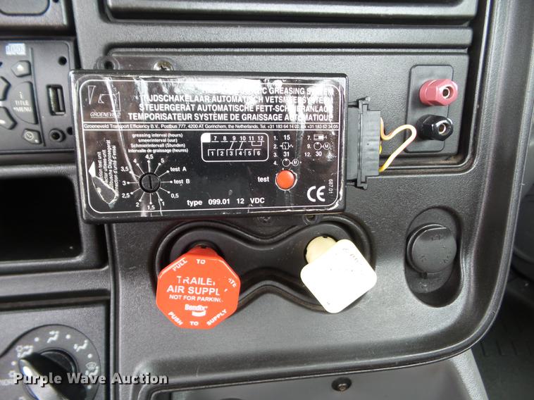 image for item L5687 2012 International ProStar semi truck