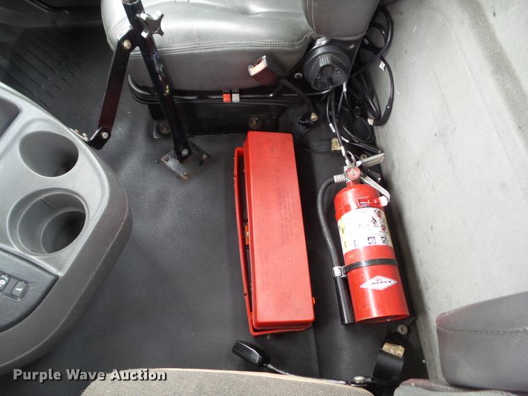 image for item L5687 2012 International ProStar semi truck