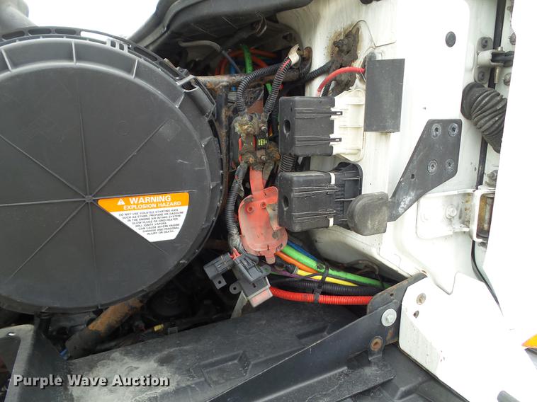 image for item L5687 2012 International ProStar semi truck