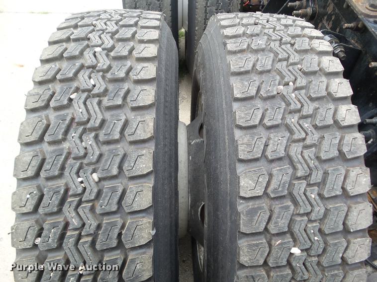 image for item L5687 2012 International ProStar semi truck