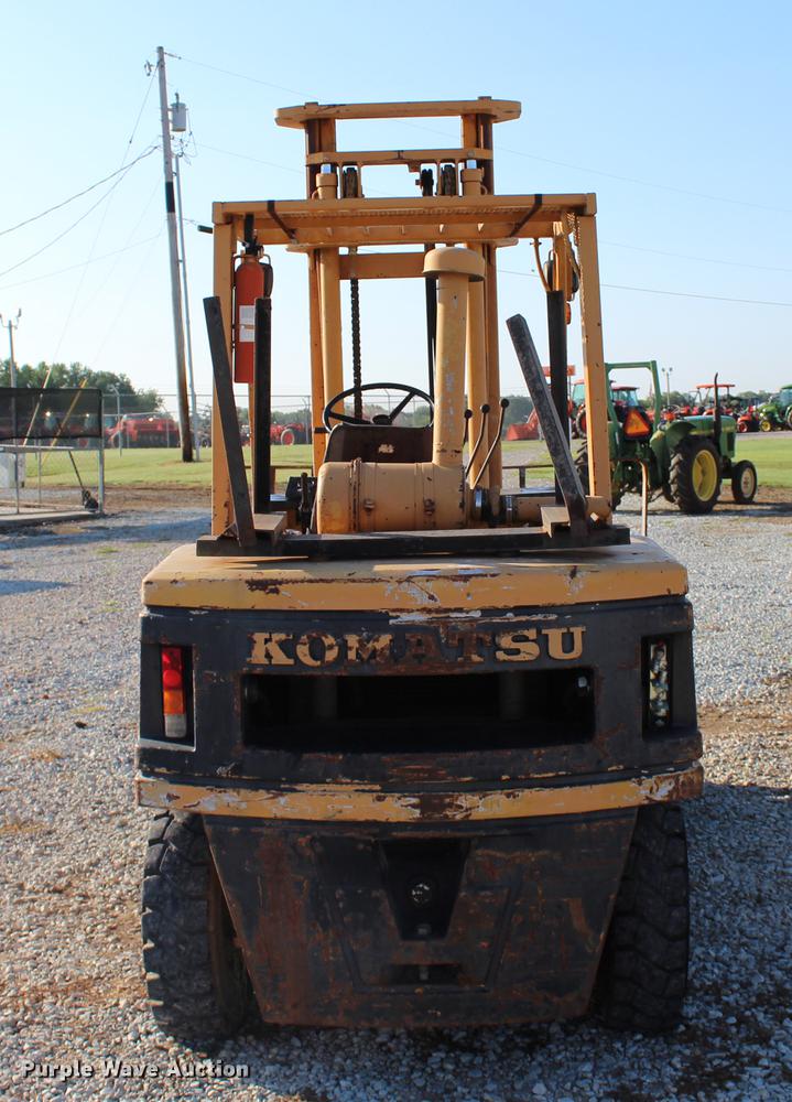 image for item BE9323 Komatsu FD40 forklift