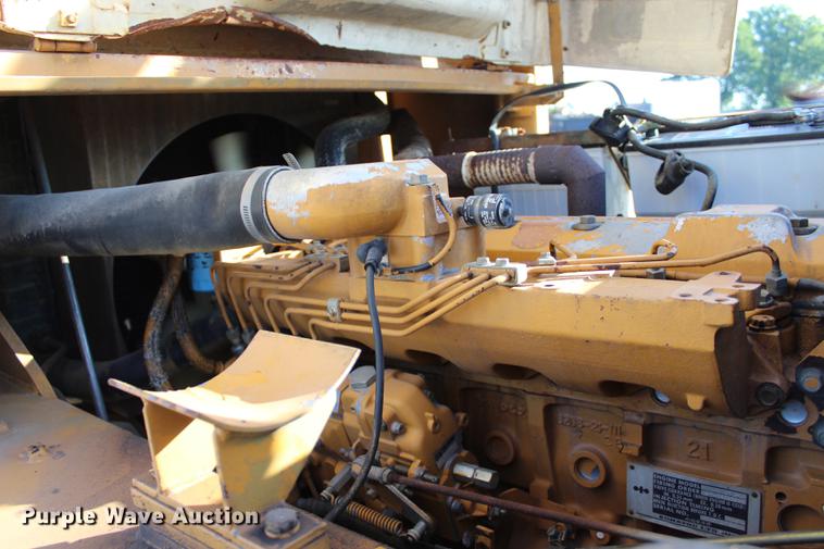 image for item BE9323 Komatsu FD40 forklift