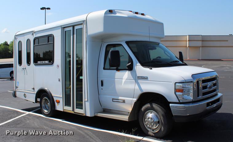 image for item BE9325 2012 Ford E350 Super Duty shuttle bus