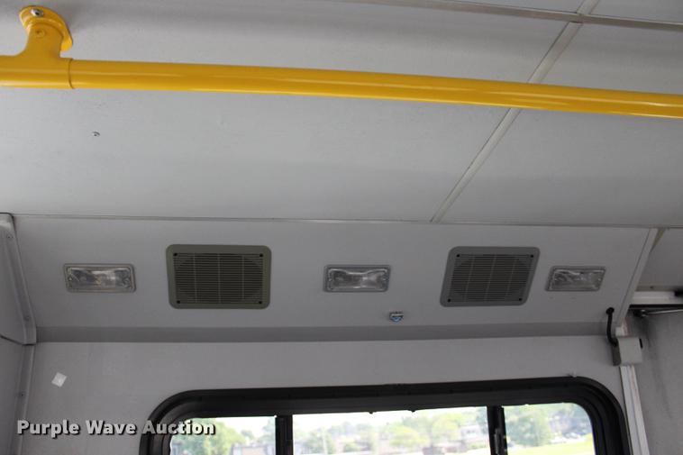 image for item BE9325 2012 Ford E350 Super Duty shuttle bus