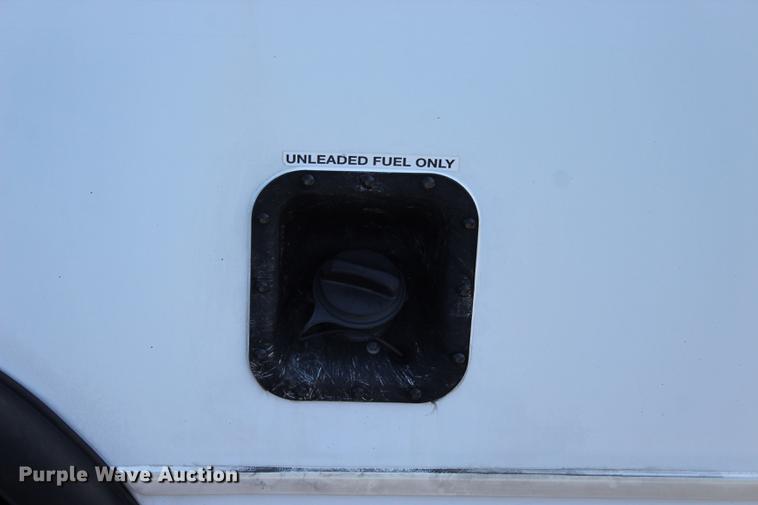 image for item BE9325 2012 Ford E350 Super Duty shuttle bus