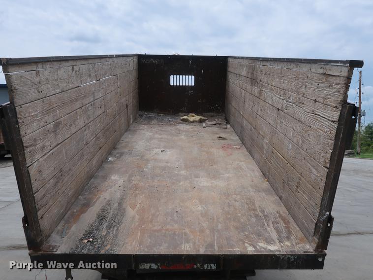 image for item BW9190 2008 International 4400 flatbed truck