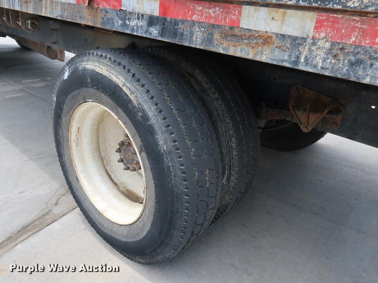 image for item BW9190 2008 International 4400 flatbed truck