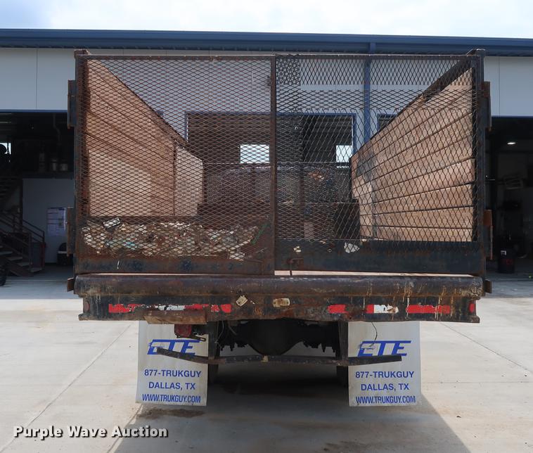 image for item BW9192 2009 International 4300 flatbed truck