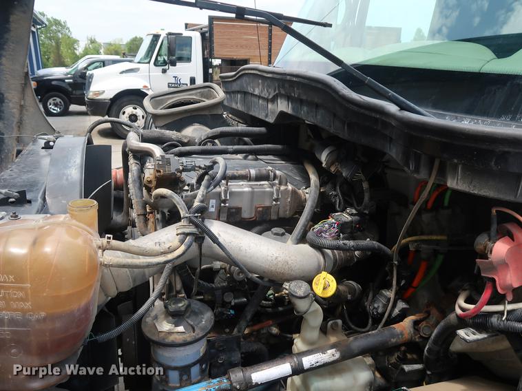 image for item BW9192 2009 International 4300 flatbed truck