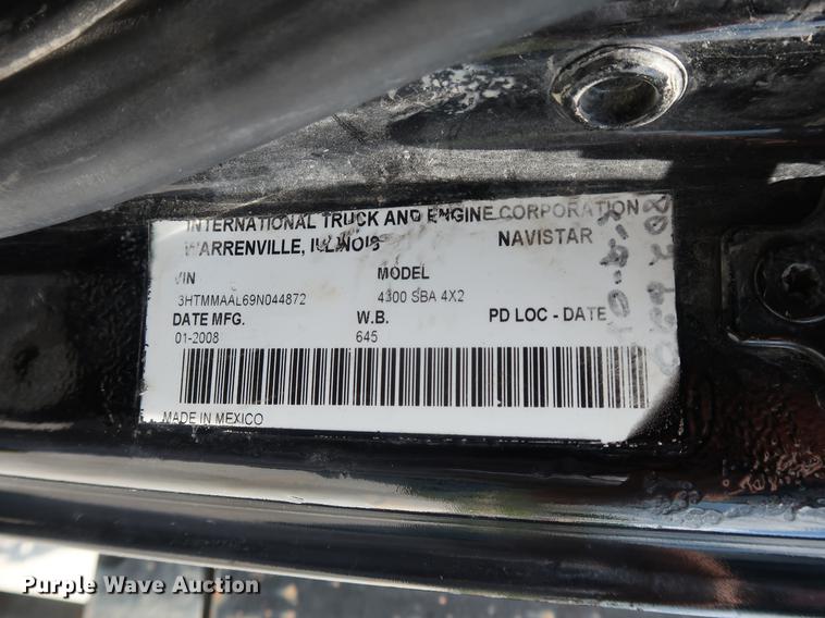 image for item BW9192 2009 International 4300 flatbed truck