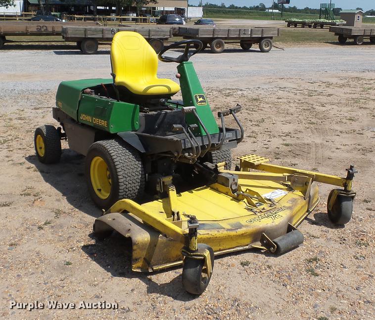 image for item DB7069 John Deere F935 lawn mower