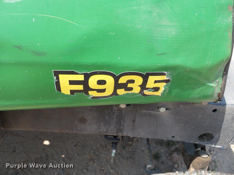 image for item DB7069 John Deere F935 lawn mower