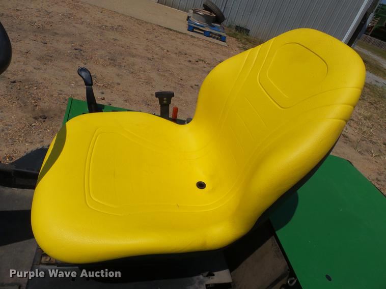 image for item DB7069 John Deere F935 lawn mower