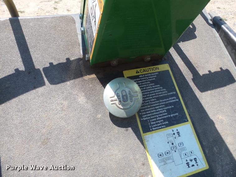 image for item DB7069 John Deere F935 lawn mower